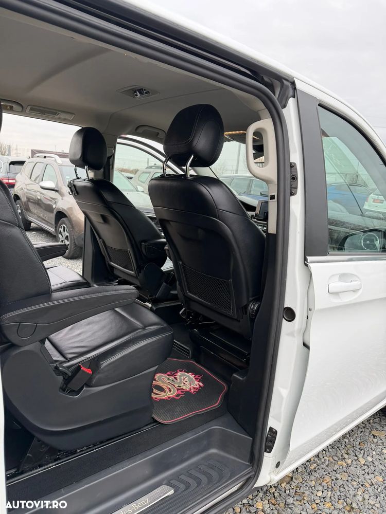 Mercedes-Benz V 220 d Lang 4Matic 7G-TRONIC Avantgarde Edition - 22