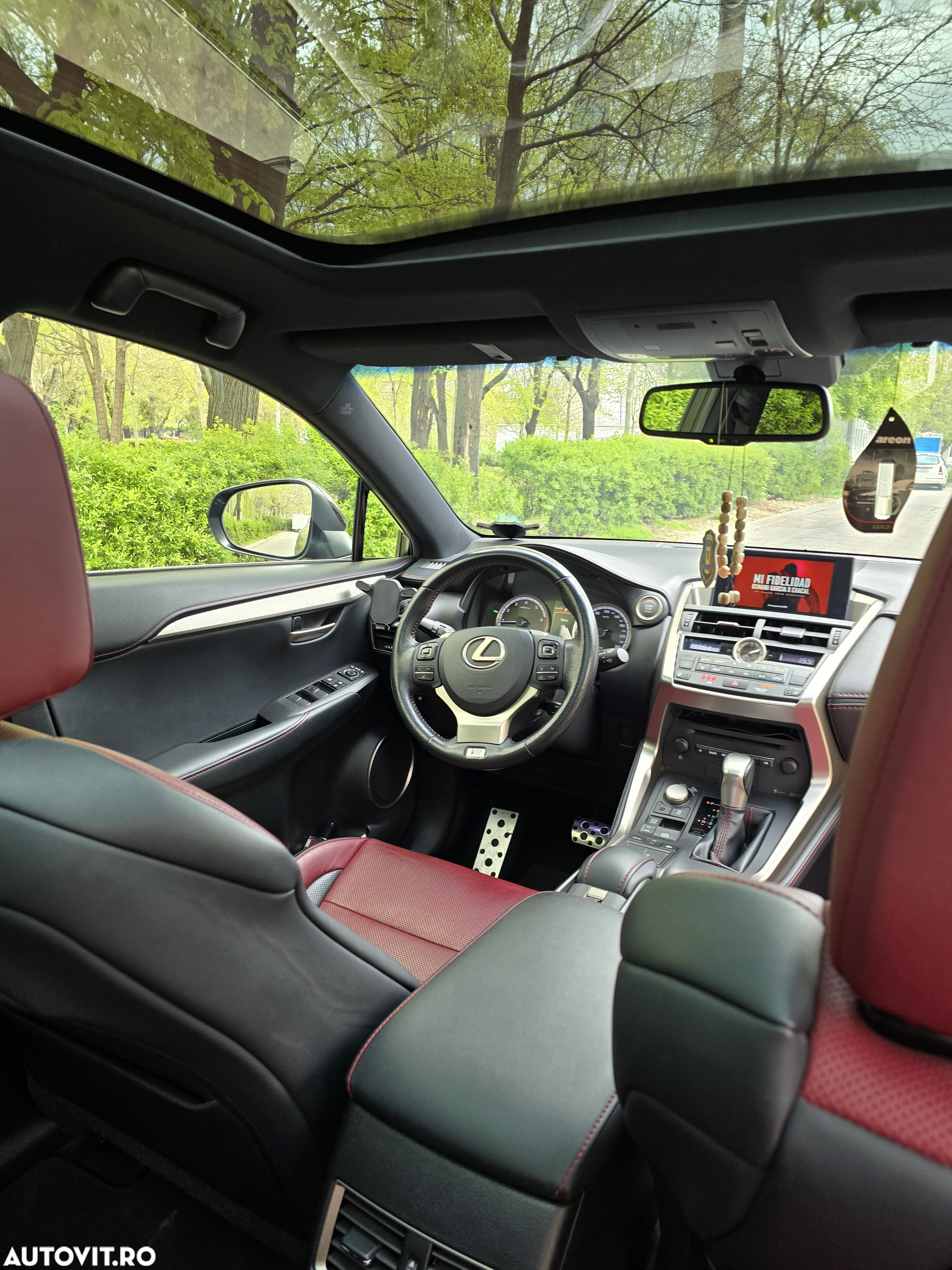 Lexus Seria NX 200t AWD F Sport Premium - 25