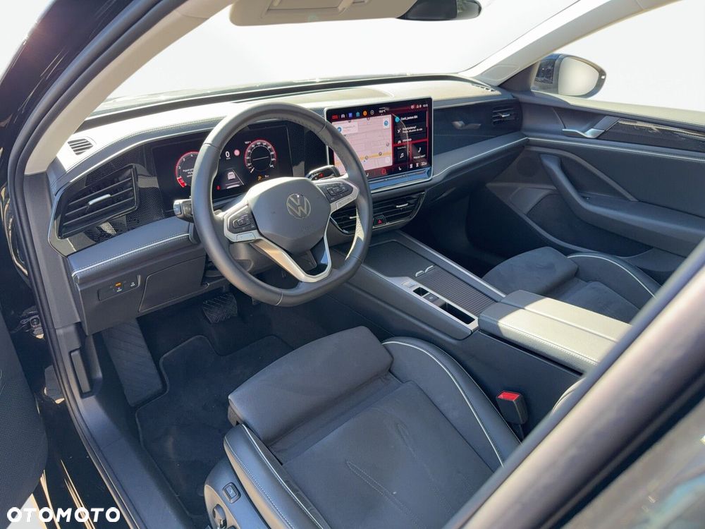 Volkswagen Passat - 10