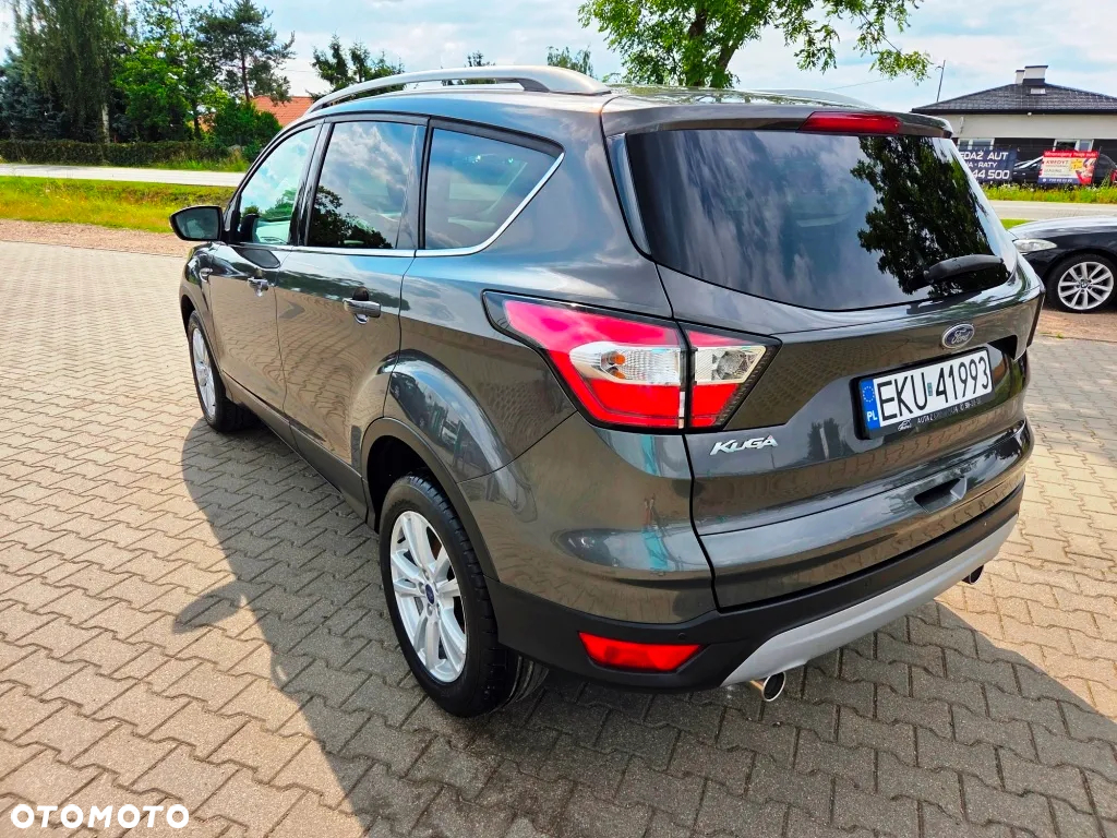 Ford Kuga 2.0 TDCi 2x4 Business Edition - 11