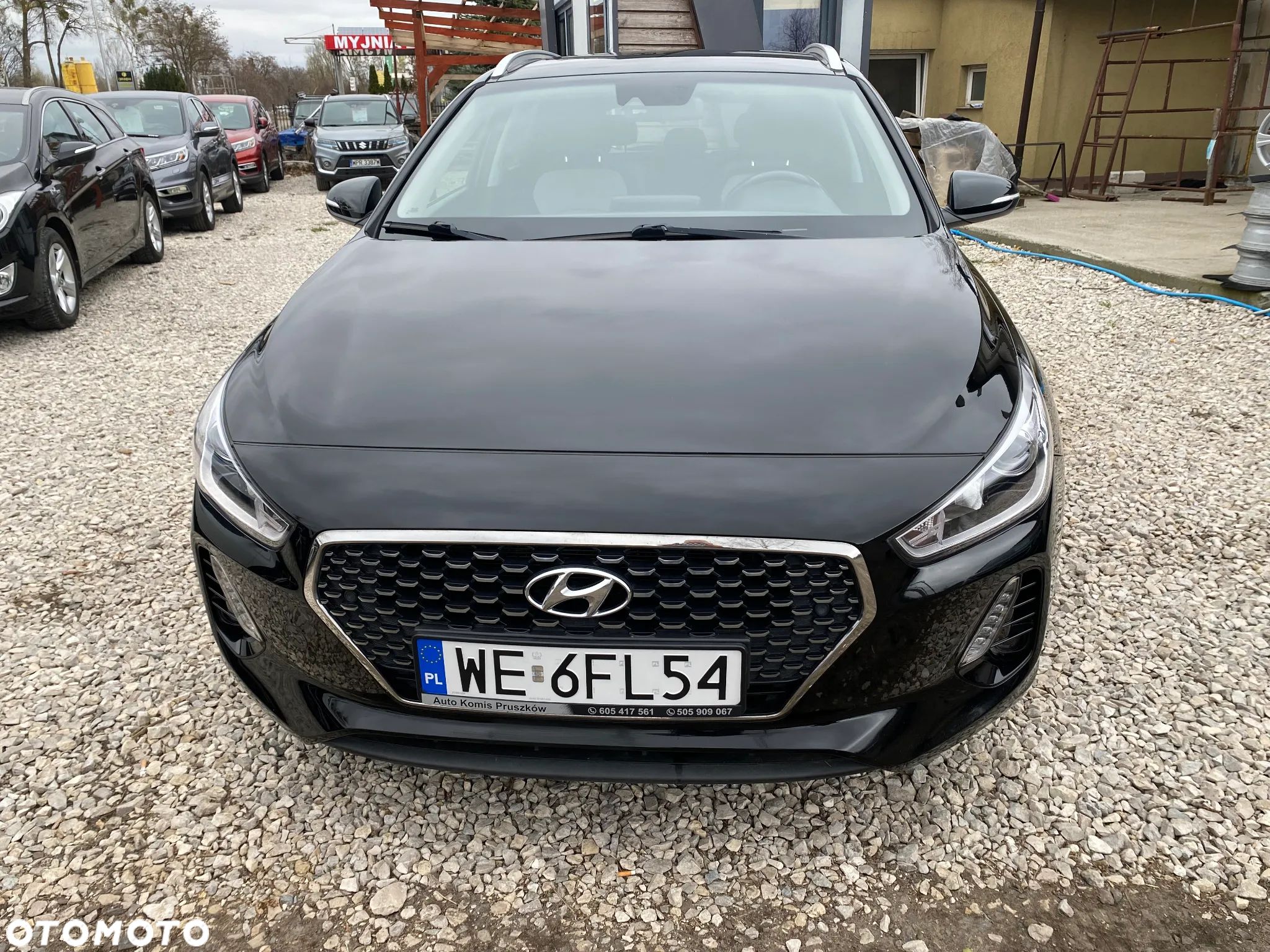 Hyundai i30 1.6 CRDi BlueDrive Premium - 1
