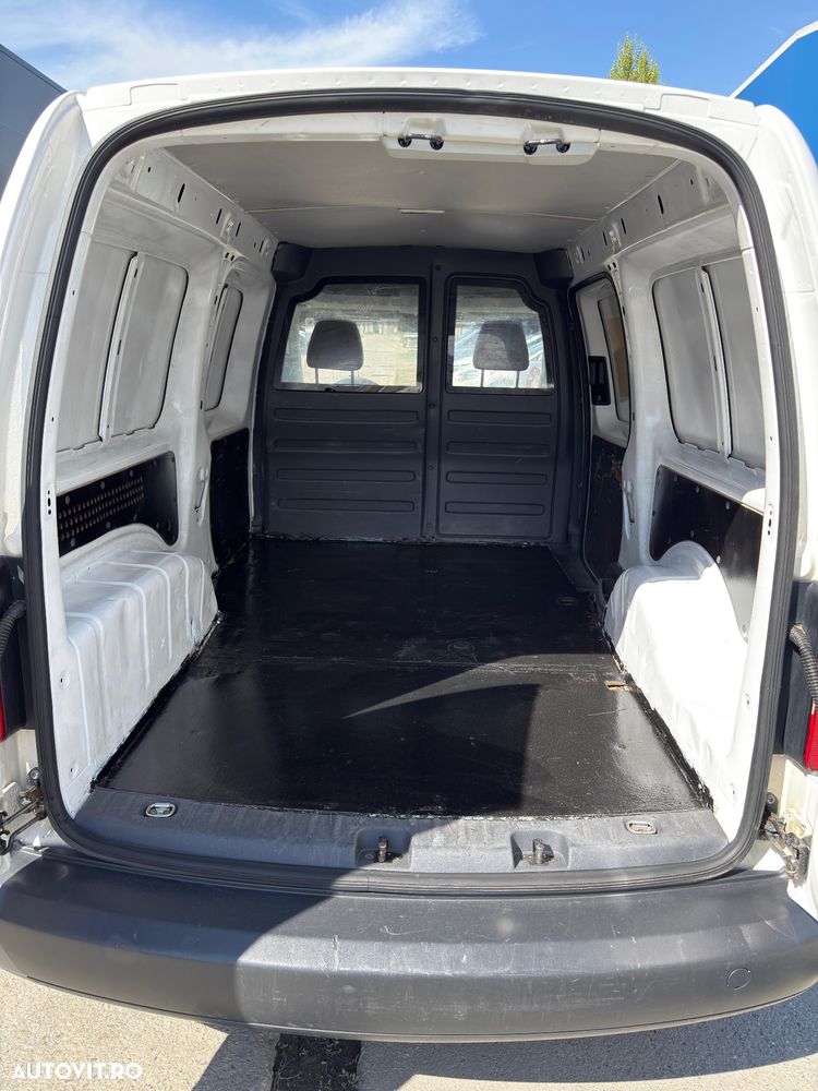 Volkswagen Caddy - 12