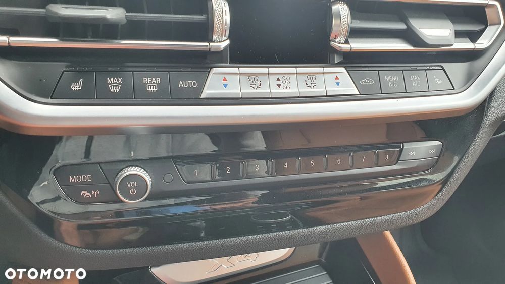 BMW X4 - 25