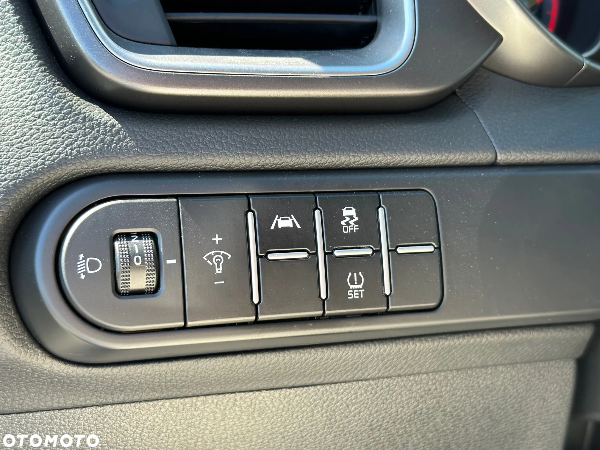 Kia Ceed 1.5 T-GDI M DCT - 23