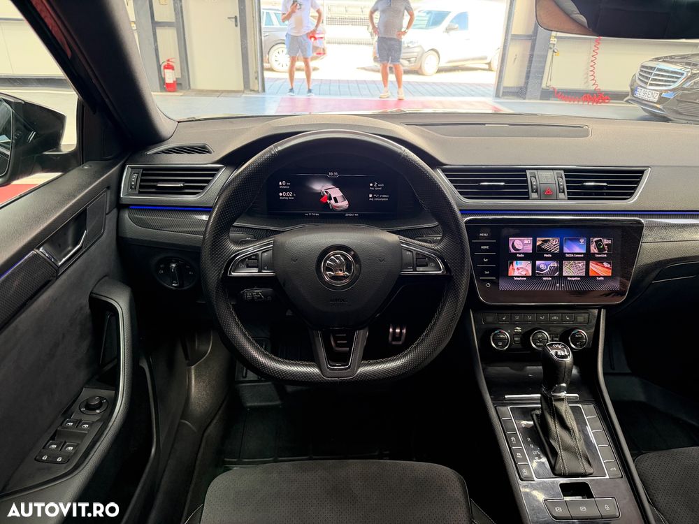 Skoda Superb 2.0 TDI DSG 4X4 Sportline - 15