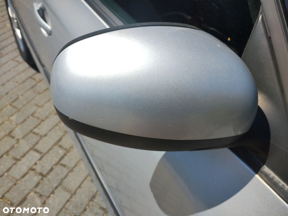 Skoda Fabia 2 Lusterko prawe - 1