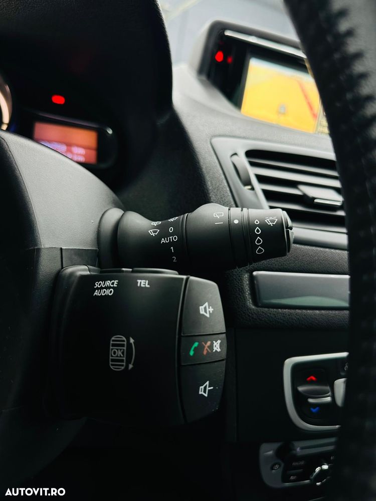 Renault Megane dCi 110 FAP LIMITED - 26