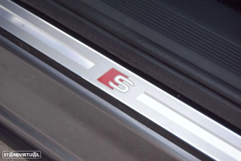 Audi Q4 e-tron 45 82 kWh SE Business Plus - 32