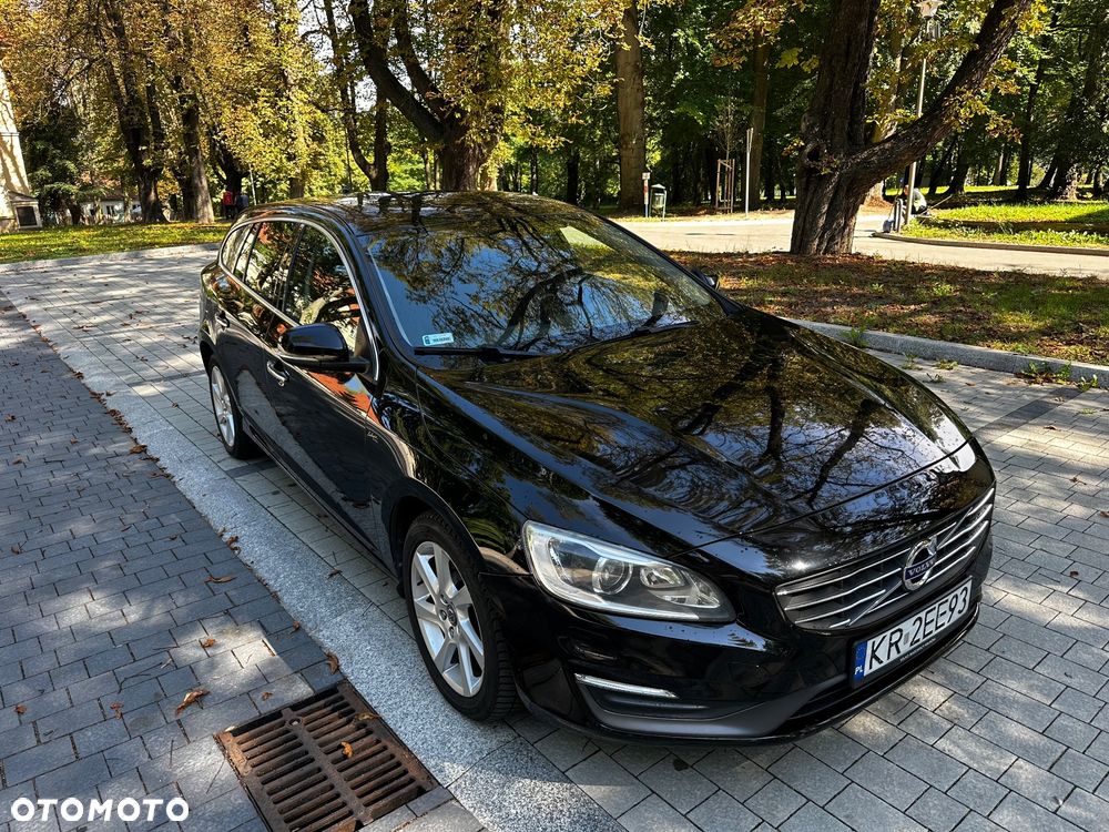 Volvo V60 D4 Momentum - 5