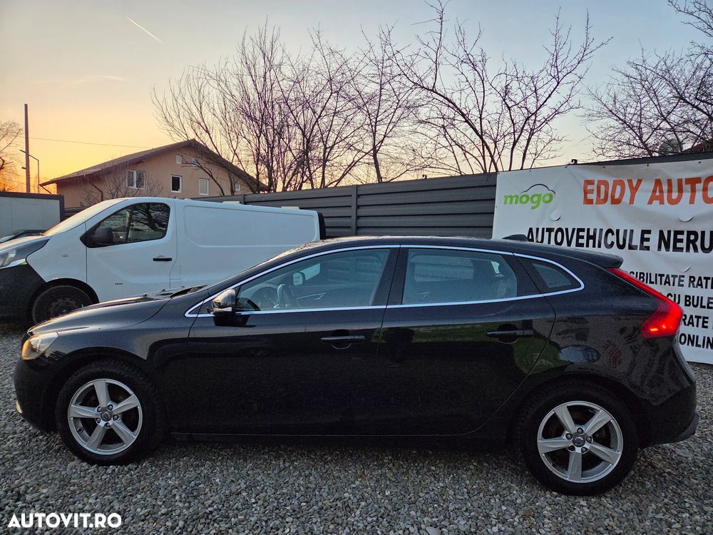 Volvo V40 D2 Momentum - 12