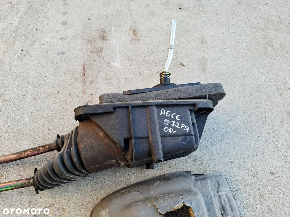 Lewarek Wybierak Biegów 6-Bieg Audi A6 C6 4F0711025D - 4