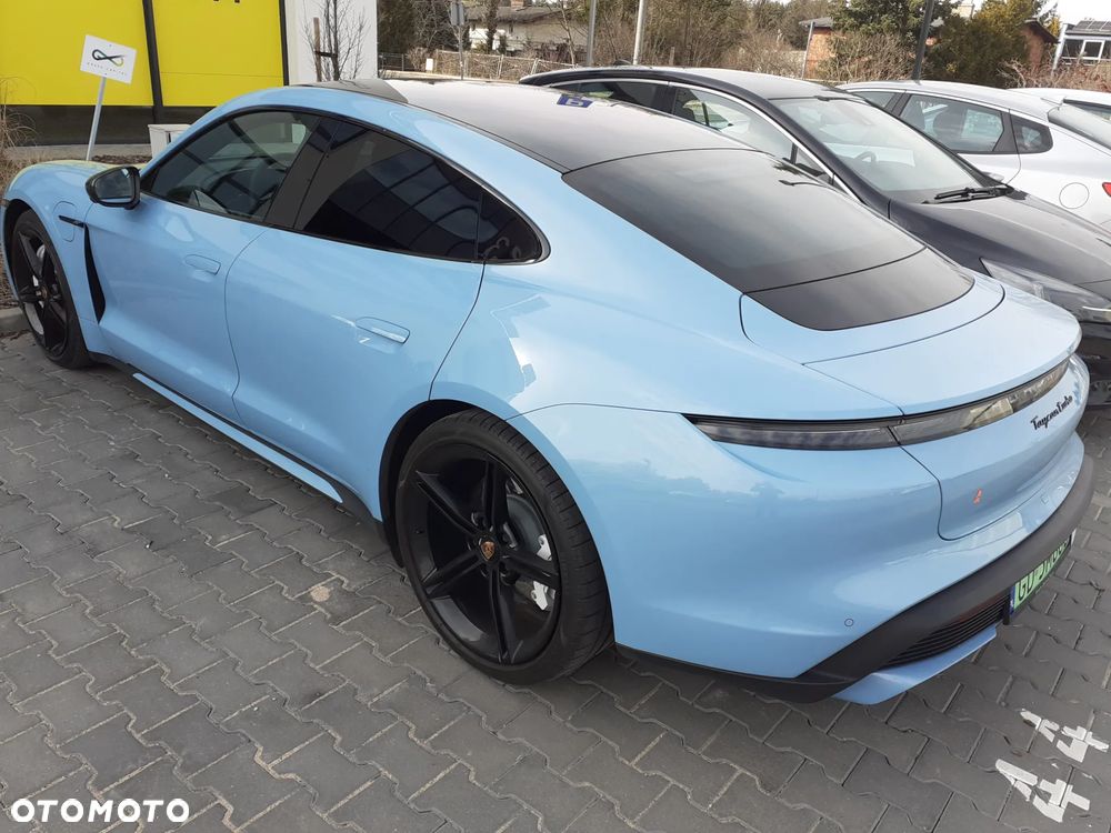 Porsche Taycan - 27