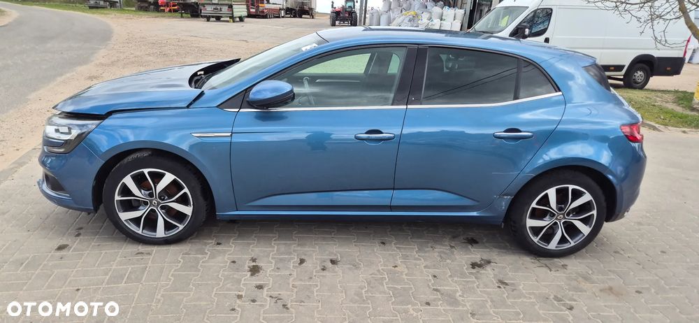 Renault Megane 1.2 Energy TCe Bose - 8