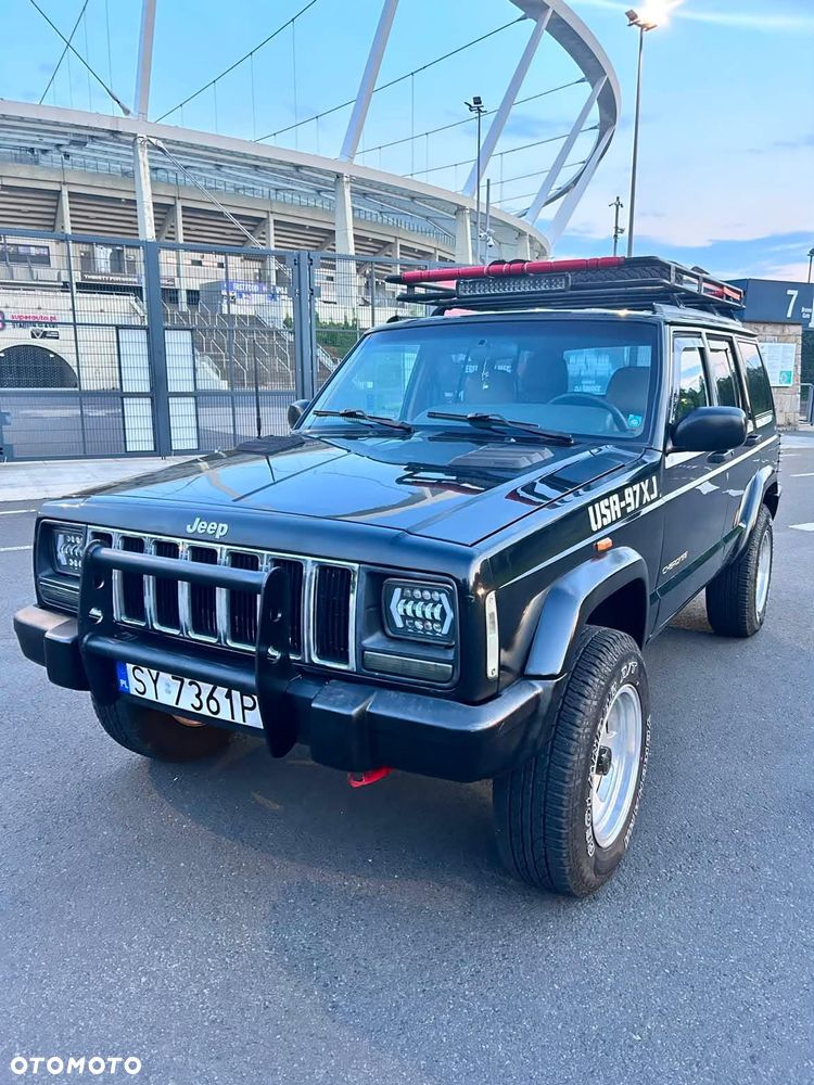 Jeep Cherokee 4.0 - 1