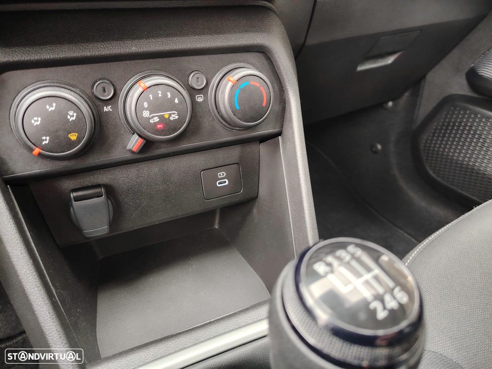 Dacia Sandero 1.0 ECO-G Essential Bi-Fuel - 15