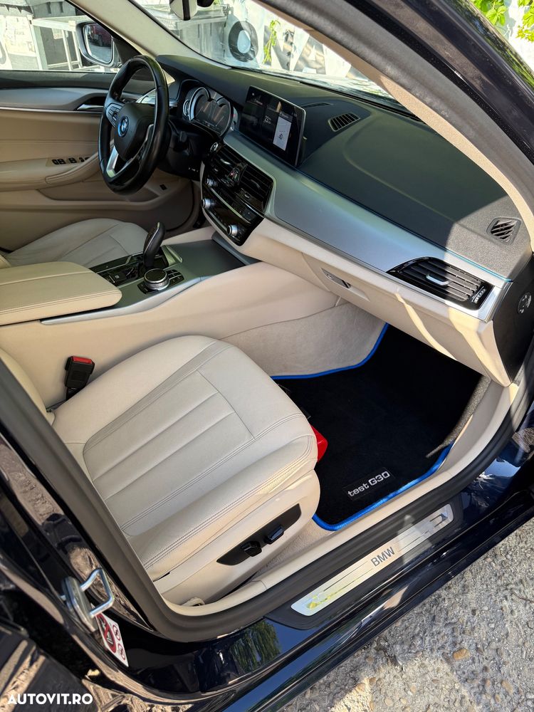 BMW Seria 5 520d Efficient Dynamics Edition Aut. - 14