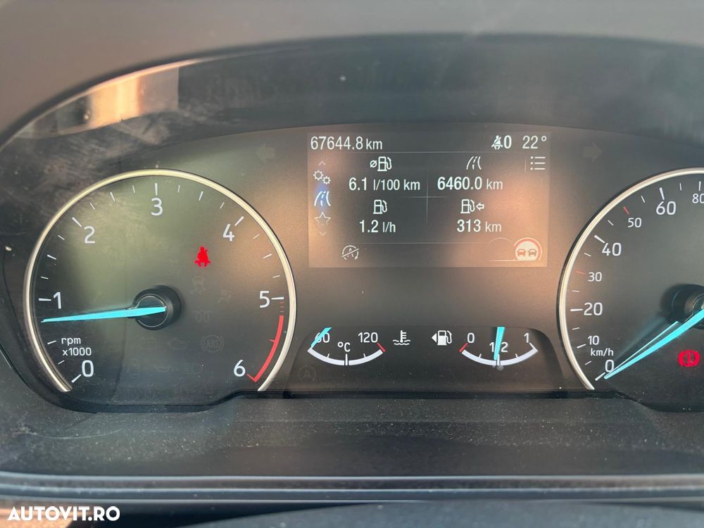 Ford EcoSport - 6