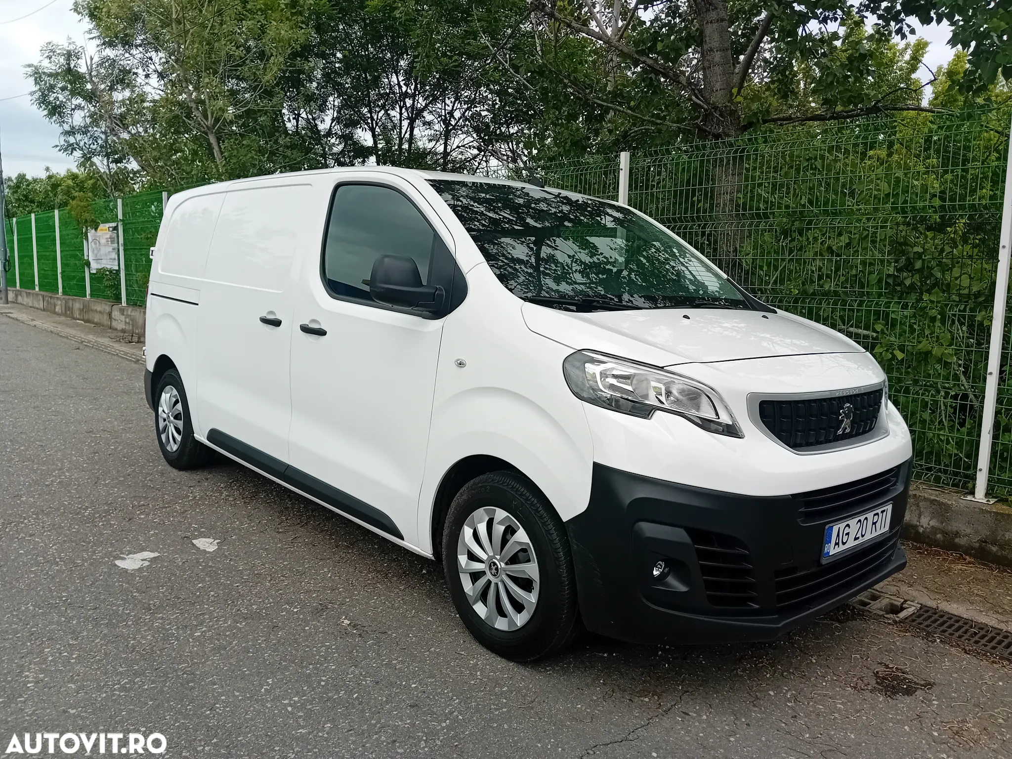 Peugeot EXPERT - 2