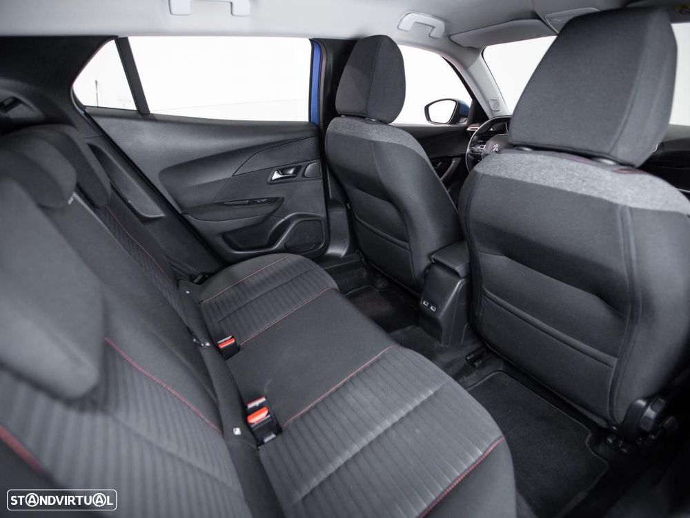 Peugeot e-2008 50 kWh Active Pack - 10