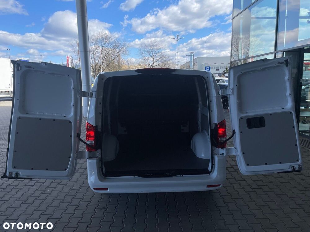 Mercedes-Benz vito 116 CDI KA OM654 - 8