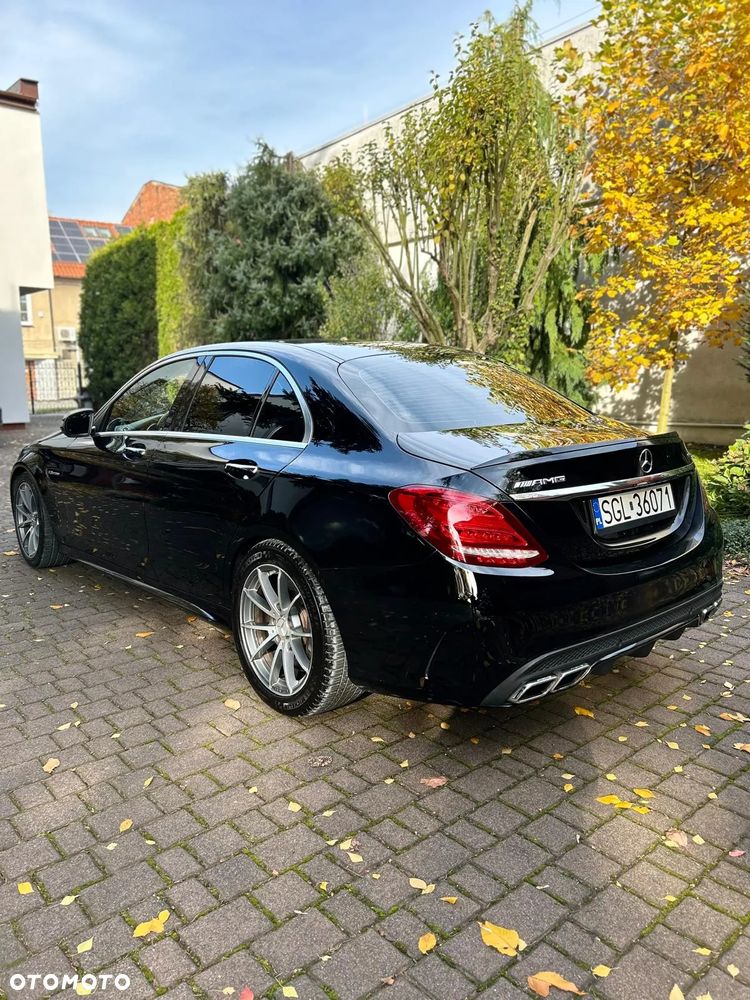 Mercedes-Benz Klasa C AMG 63 - 13