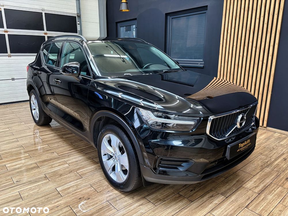 Volvo XC 40 T3 Momentum - 4