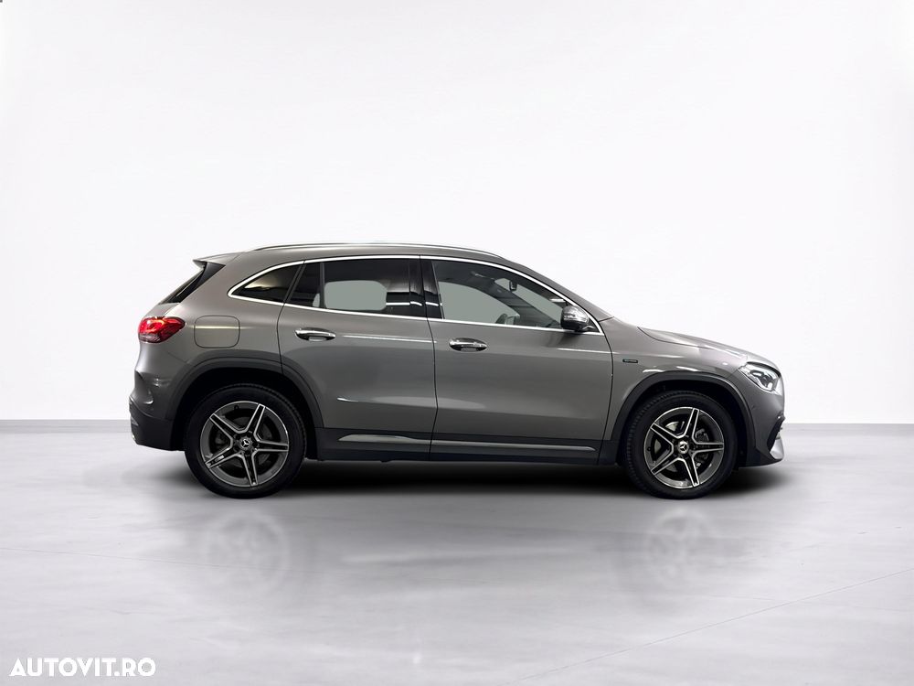 Mercedes-Benz GLA 250 e - 7