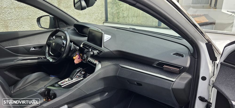 Peugeot 5008 - 12