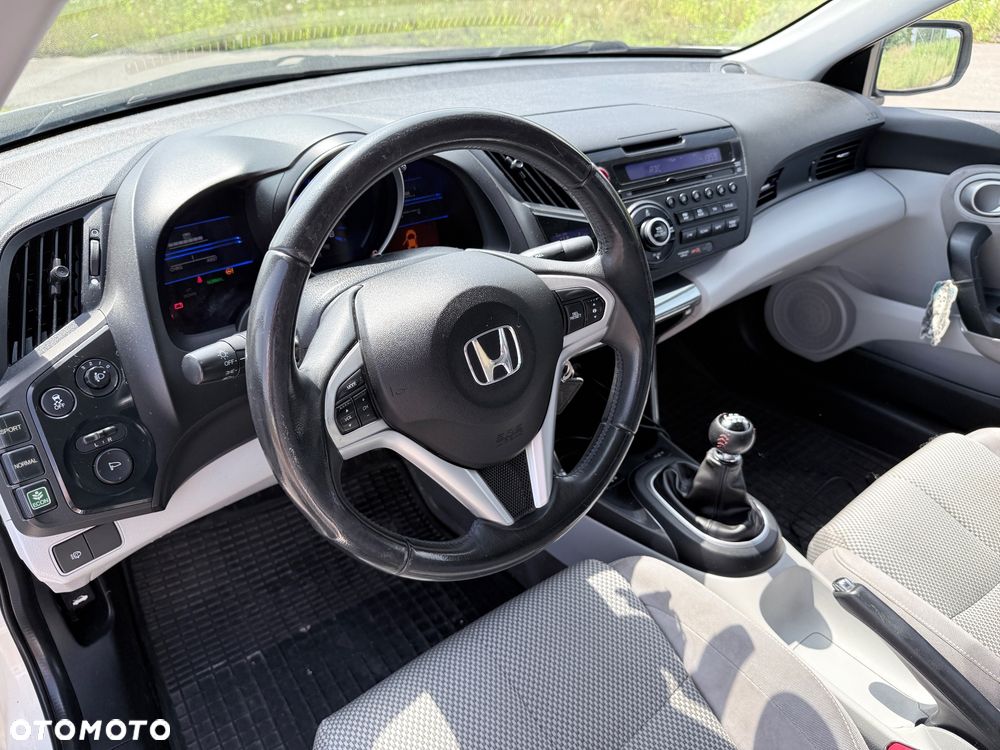 Honda CR-Z - 12