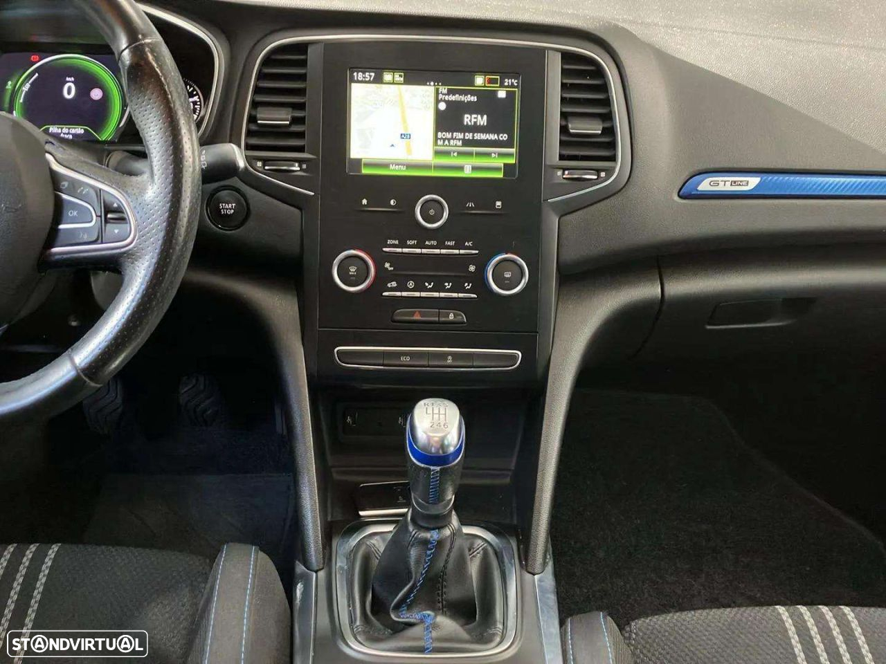 Renault Mégane Sport Tourer - 10