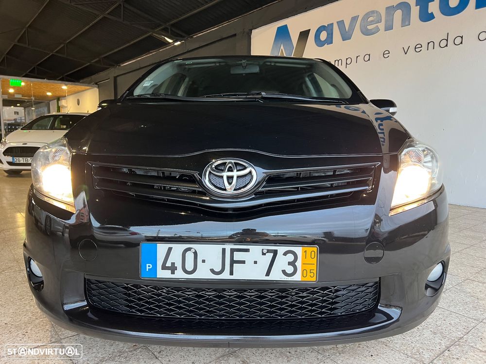 Toyota Auris 1.4 D-4D Exclusive +P.Sport+VSC - 22