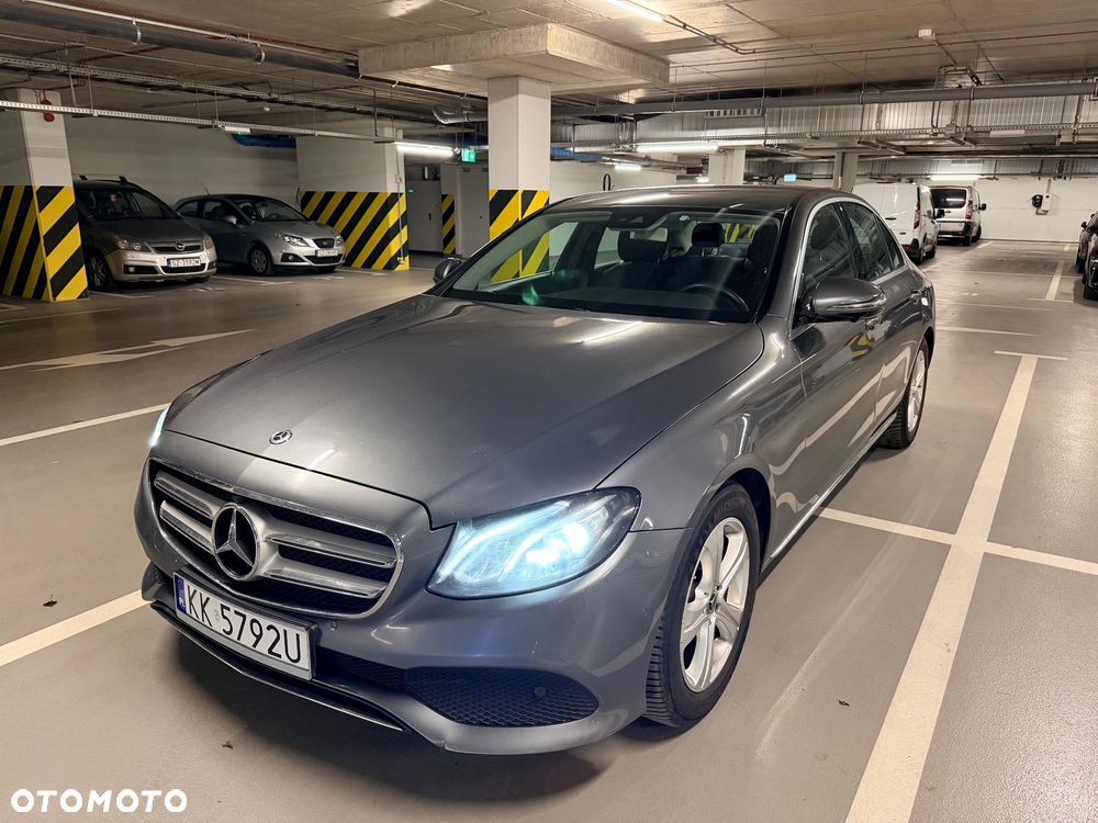 Mercedes-Benz Klasa E - 1