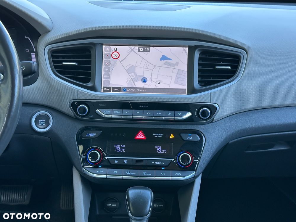 Hyundai IONIQ 1.6 GDI Style - 19