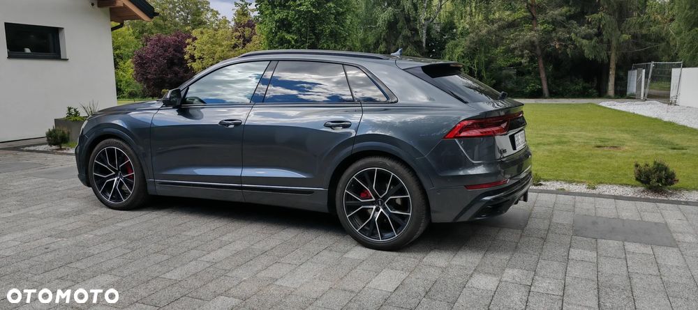 Audi Q8 - 6