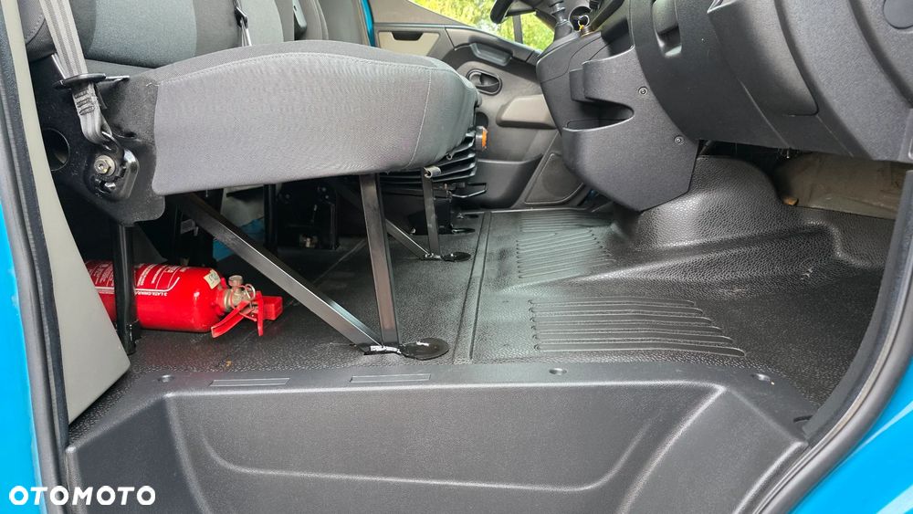 Renault Master - 32