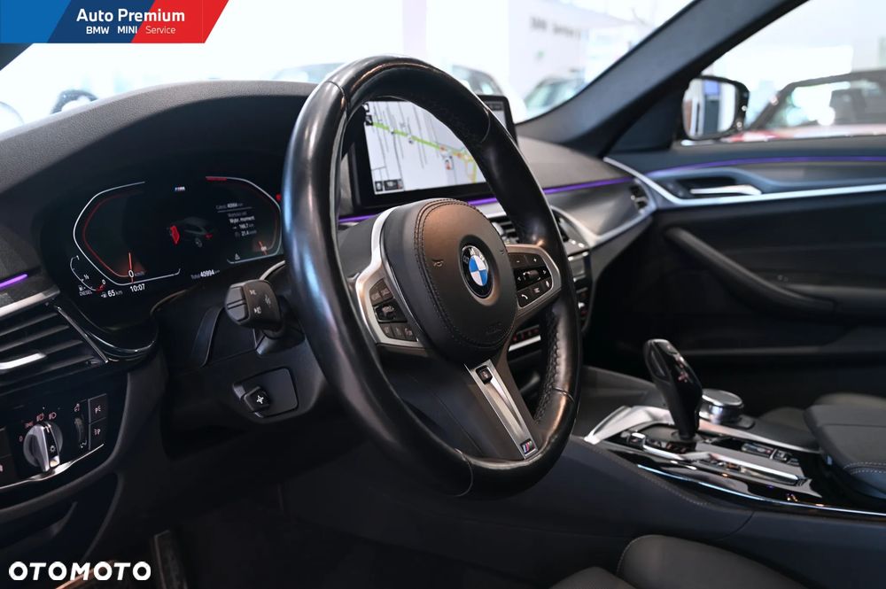 BMW Seria 5 520d xDrive mHEV sport - 5
