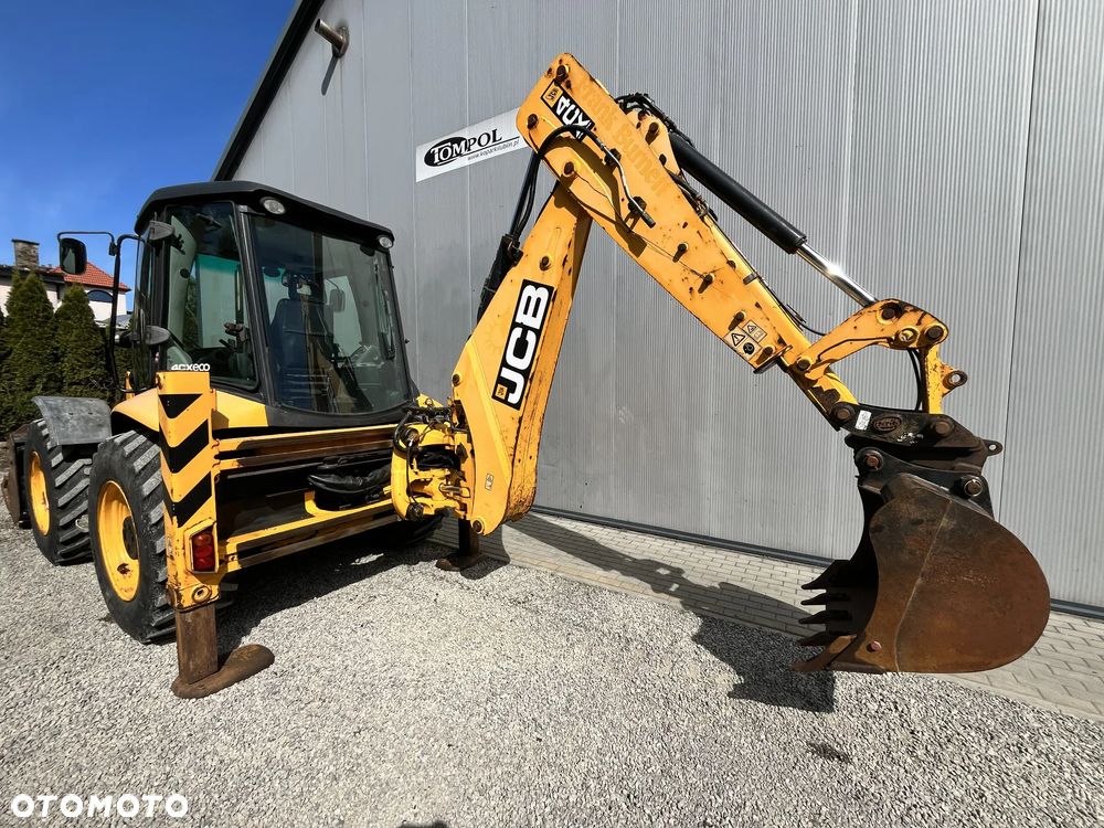 JCB 4CX - 6
