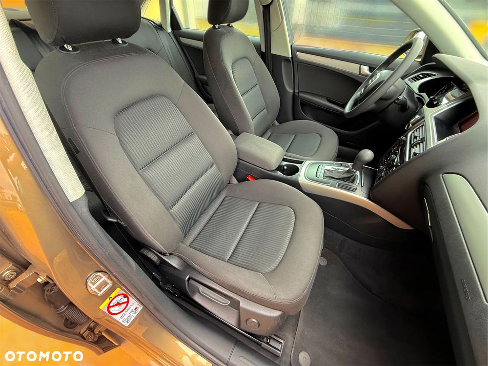Audi A4 Limousine - 10