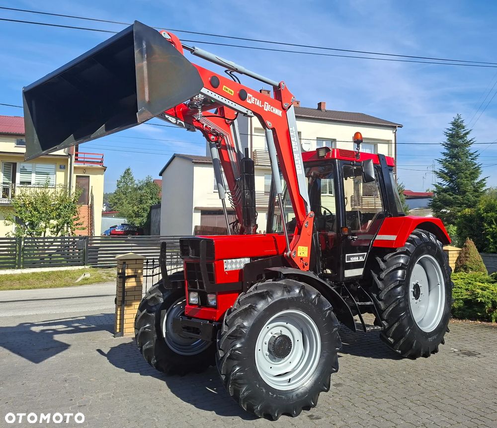 Case IH CASE 1056XL - 1