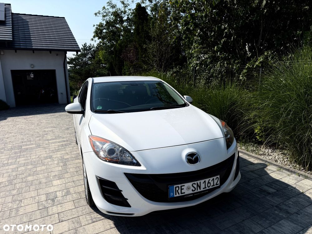 Mazda 3 1.6 Exclusive + - 14