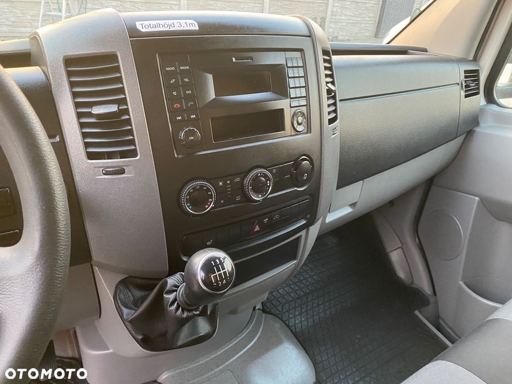 Volkswagen CRAFTER - 11