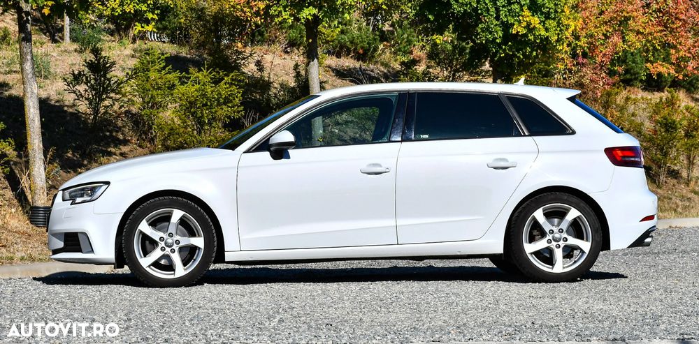 Audi A3 Sportback - 8