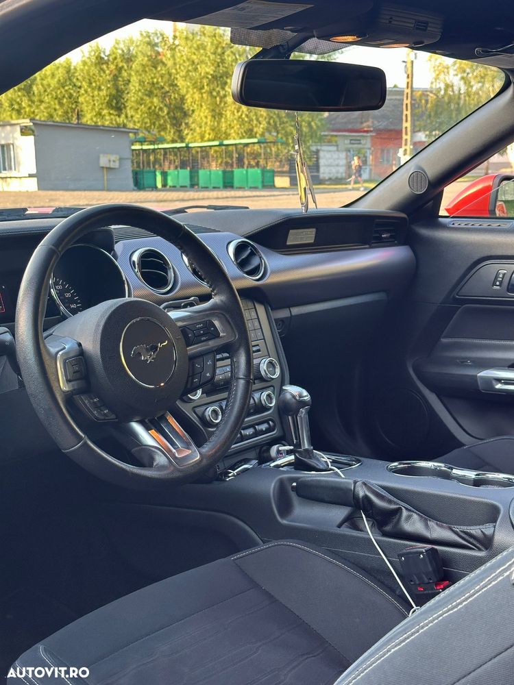 Ford Mustang 2.3 EcoBoost Aut. - 6