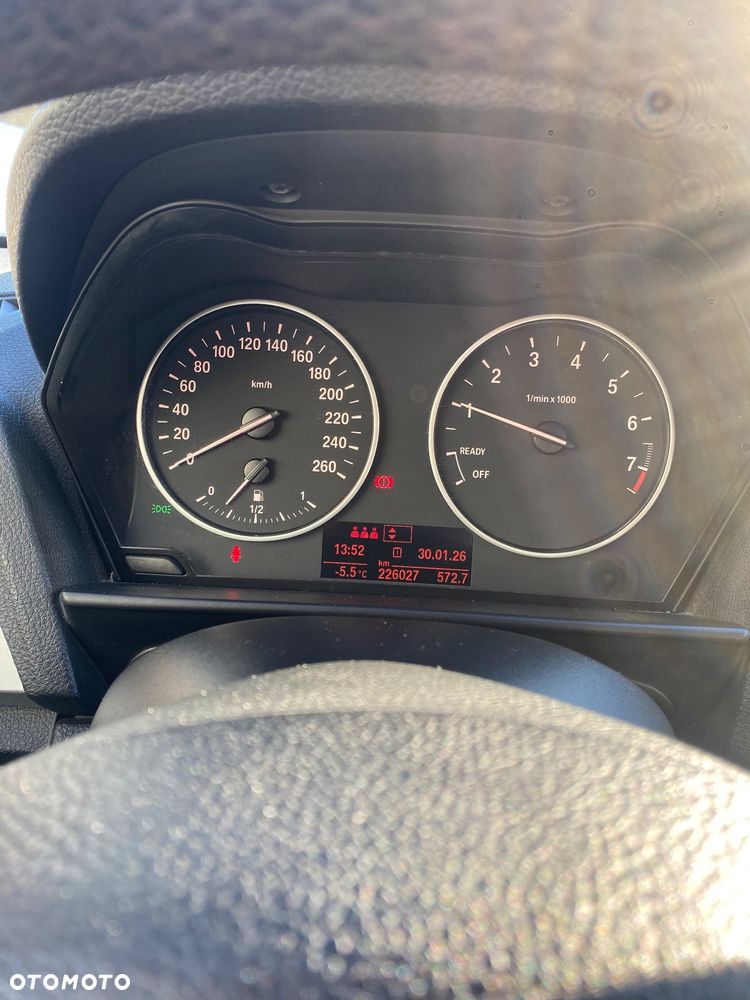 BMW Seria 1 116i - 8