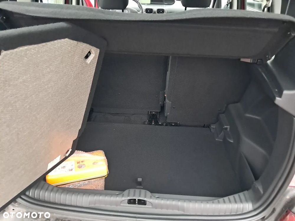 Citroën C3 Picasso 1.4i Attraction - 16