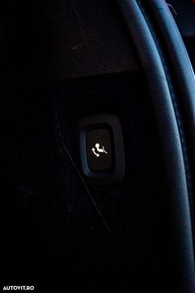 Volvo XC 90 T8 AWD Twin Engine Geartronic Inscription - 26