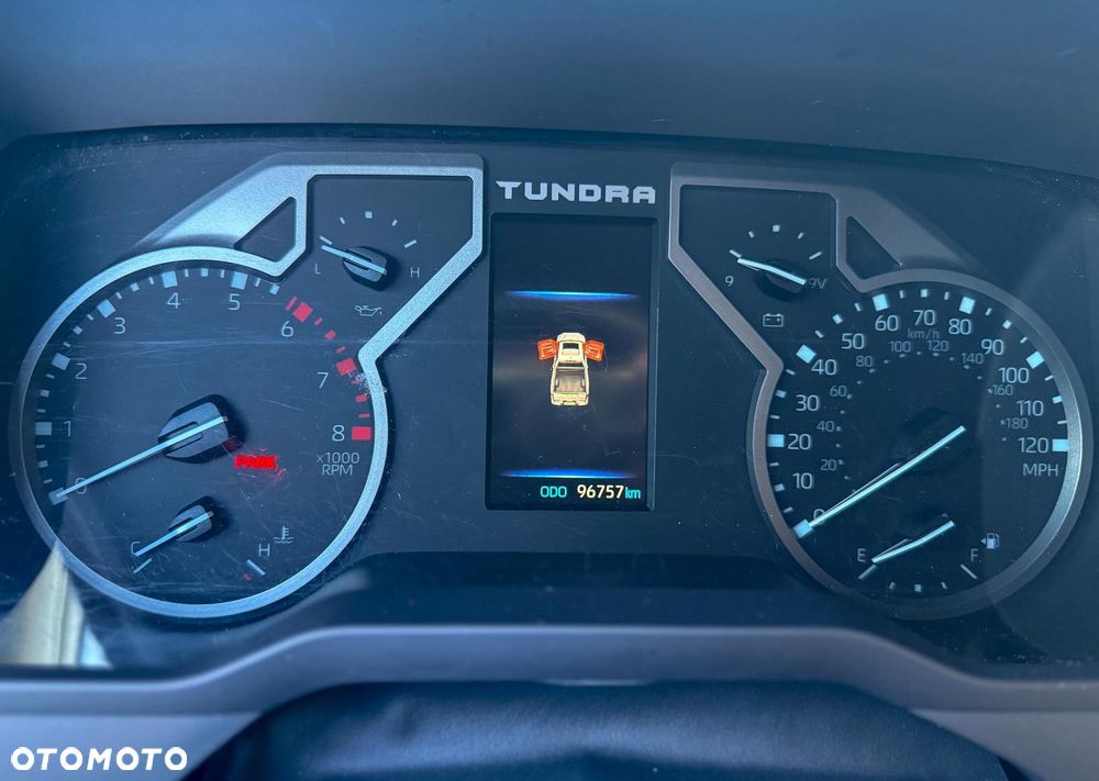 Toyota Tundra - 17