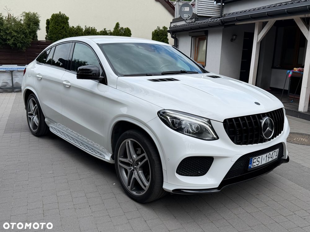 Mercedes-Benz GLE 350 d 4Matic 9G-TRONIC AMG Line - 3