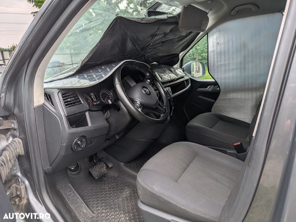 Volkswagen Caravelle KR Comfortline DSG - 5