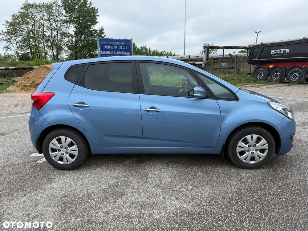 Hyundai ix20 1.4 blue Comfort - 11